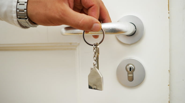 ¿Es obligatorio contratar un seguro de hogar?