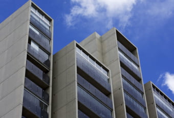 ¿Cómo influye la subida de precios en la construcción de viviendas de obra nueva?