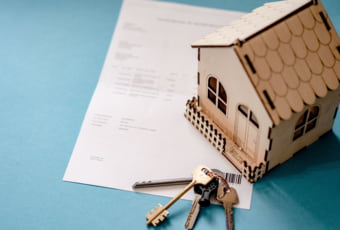 Aumenta el porcentaje de jóvenes españoles que no contemplan la posibilidad de comprar una casa por su situación laboral
