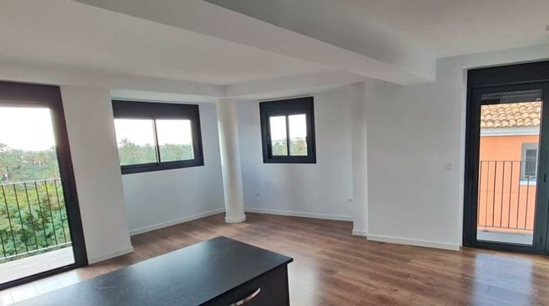 Apartamentos(2) - Vicente Serrano Tarí