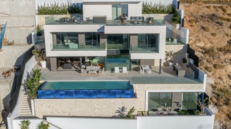 Hills Houses
