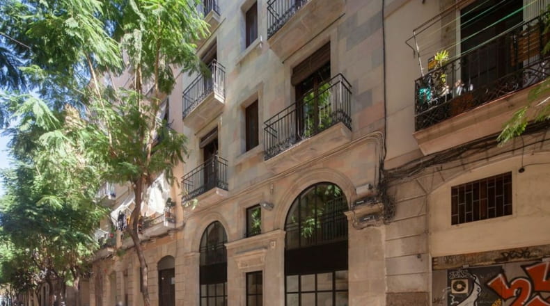 Promoción de viviendas en C/ Príncep de Viana, Barcelona