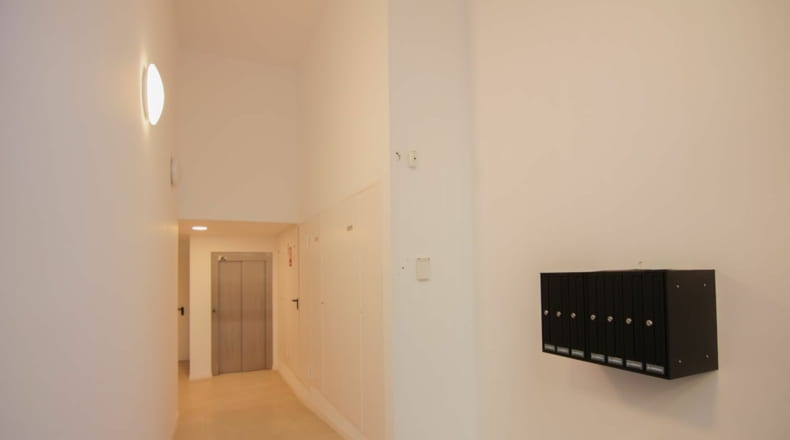 Apartamentos(3) - Lepant 209