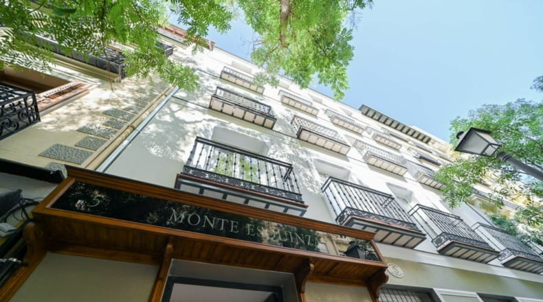 Monte Esquinza 5
