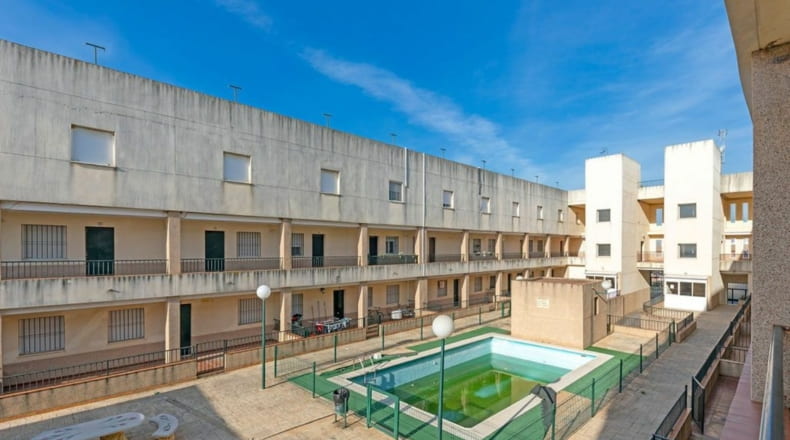 Promoción de tipologias Vivienda Local en venta CANTILLANA Sevilla
