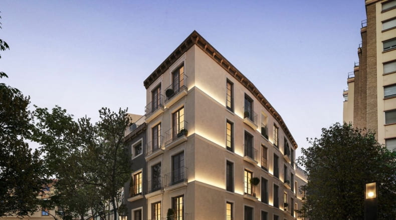 Puerta Este-I