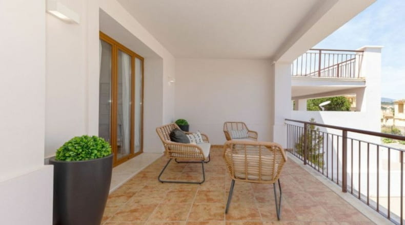 Pareados(2) - Casares Hills