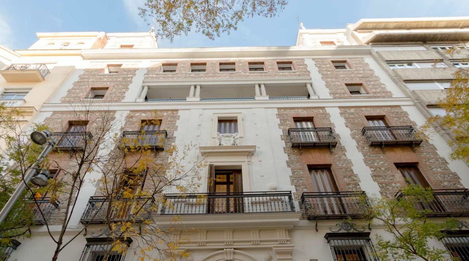 New duplex with 5 bedrooms in General Oráa 9, Madrid