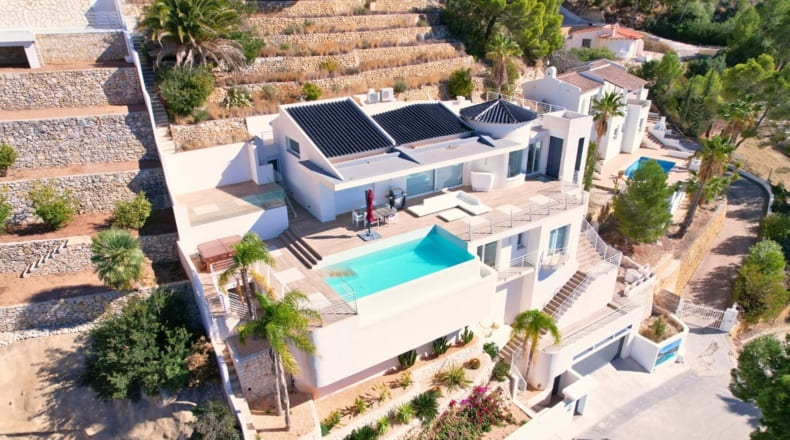 Villas(3) - Villa con lujosas vistas