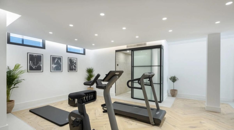 Villas(5) - Villa Almira
