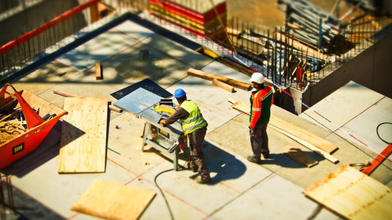 Imagen de cómo influye la subida de precios en la construcción de viviendas de obra nueva