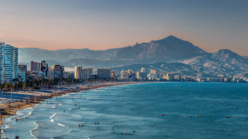 Imagen de dónde comprar vivienda de obra nueva en Alicante