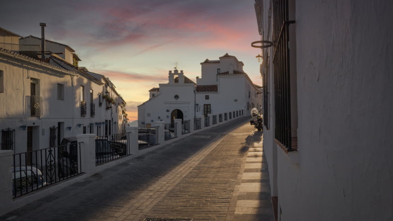 Imagen de cómo comprar una casa en España siendo extranjero